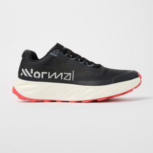NNORMAL Kjerag 02