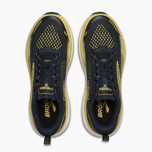 brooks-cascadia-20-hombre-azul-marino-amarillo-running-jerez-cadiz-04 Vista superior Brooks Cascadia 20 hombre con ajuste técnico para trail running en Jerez