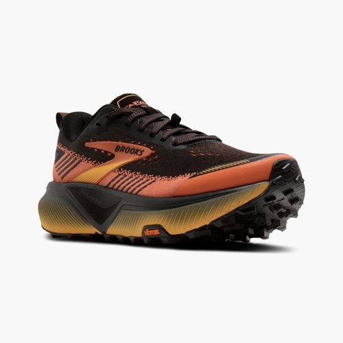 brooks-cascadia-20-hombre-negro-naranja-running-jerez-cadiz-02 Brooks Cascadia 20 hombre negro y naranja en tienda especializada de trail running HYGGE Running Concept Jerez Cádiz
